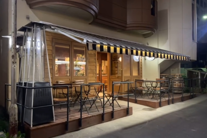 Instagramの投稿画像（OTTOの店外）